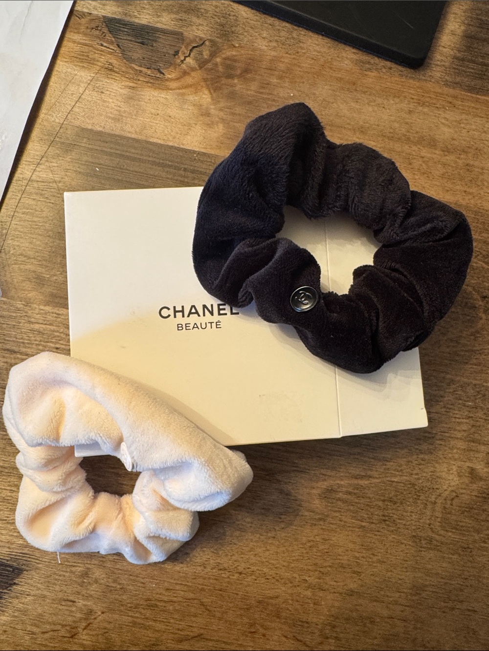 CHANEL Velvet Scrunchie Duo in Black and Cream